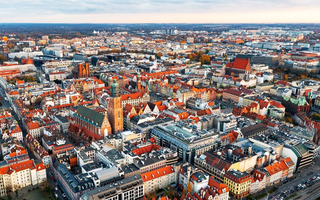 Discover the Fascinating Culture and Landscapes of Poland: Why You Should Visit This Remarkable European Destination Now!