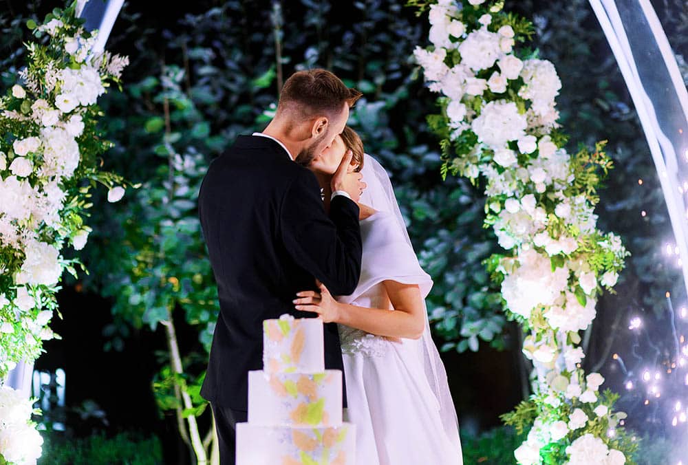 Experience the Enchanting Charm of Nature with Forest Weddings – Create Magical Memories Amongst the Trees!